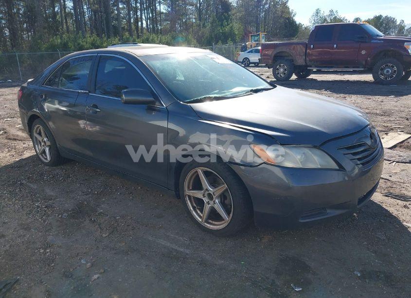 2009 Toyota Camry LE (VIN 4T1BE46K69U308351) main photo