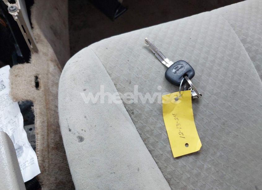 Photo 11 of 2009 Toyota Camry LE (VIN 4T1BE46K69U315610)