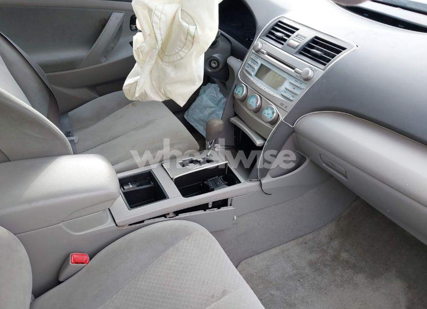 Photo 5 of 2009 Toyota Camry LE (VIN 4T1BE46K69U325683)