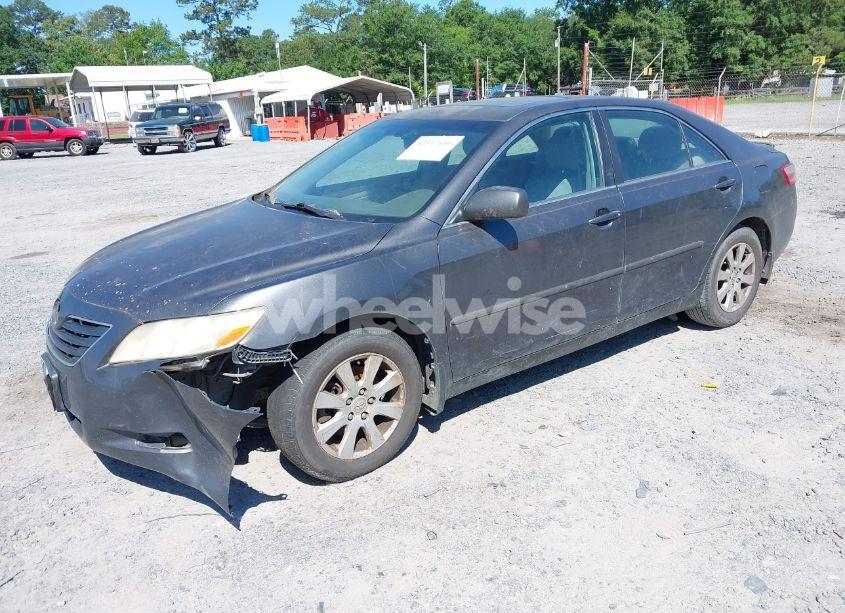 Photo 2 of 2009 Toyota Camry XLE (VIN 4T1BE46K69U326610)