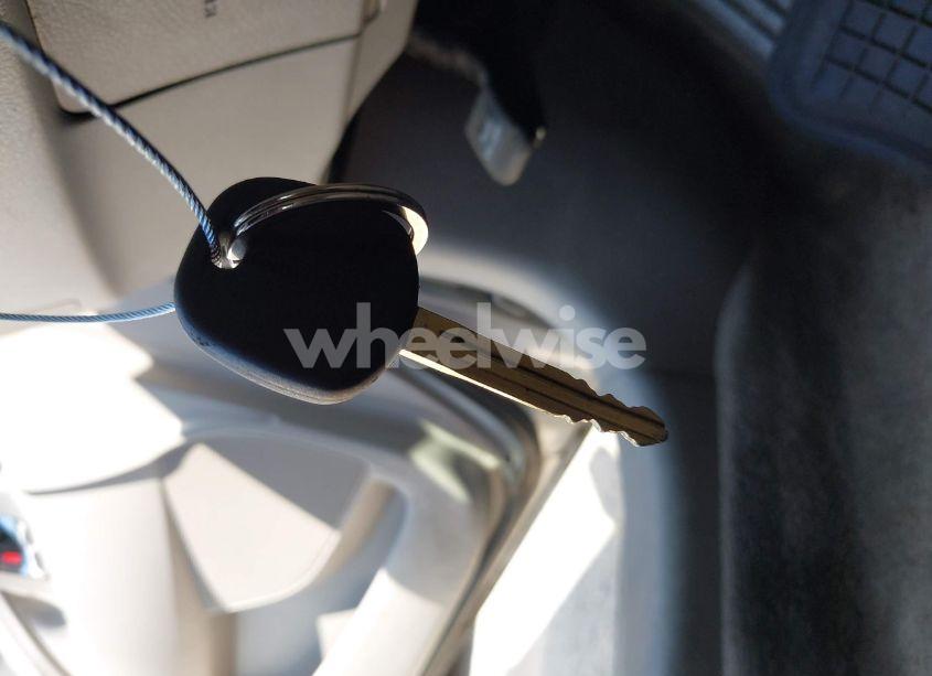 Photo 11 of 2009 Toyota Camry LE (VIN 4T1BE46K69U326865)