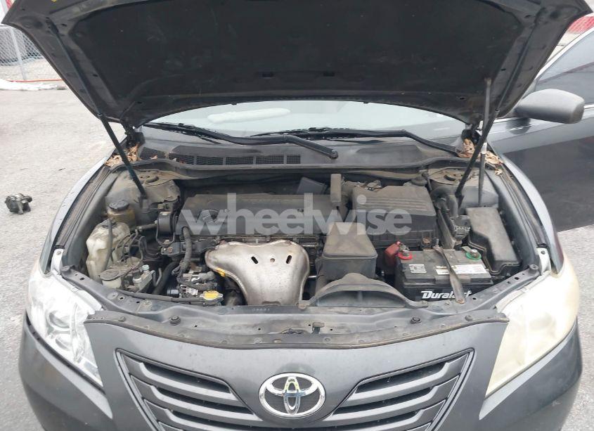 Photo 10 of 2009 Toyota Camry LE (VIN 4T1BE46K69U330804)