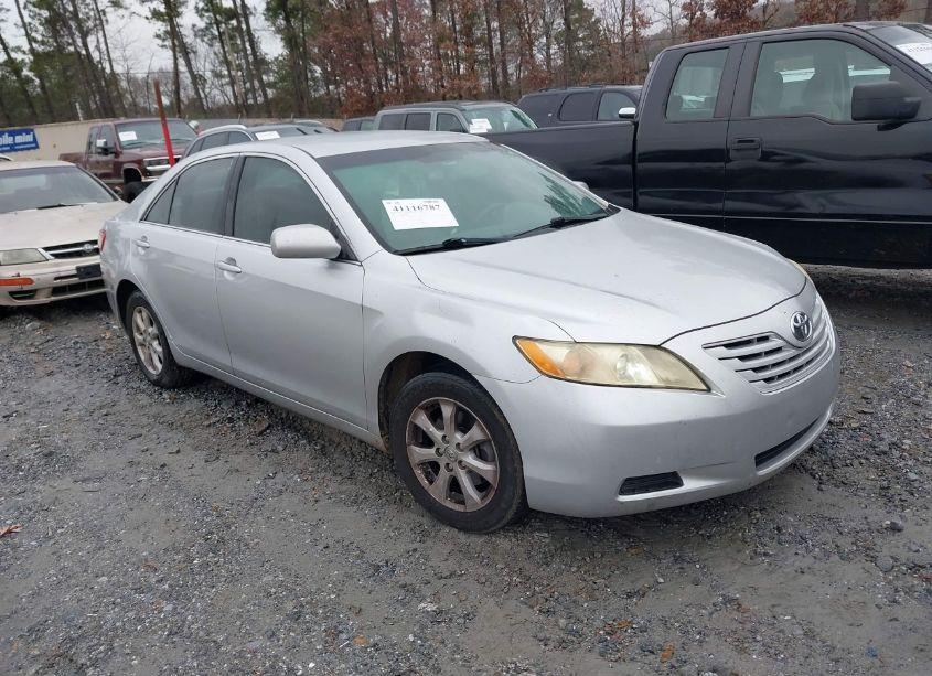 2009 Toyota Camry LE (VIN 4T1BE46K69U345223) main photo