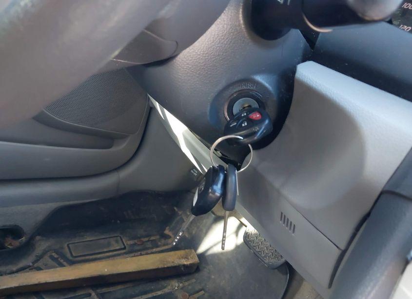 Photo 11 of 2009 Toyota Camry LE (VIN 4T1BE46K69U345223)