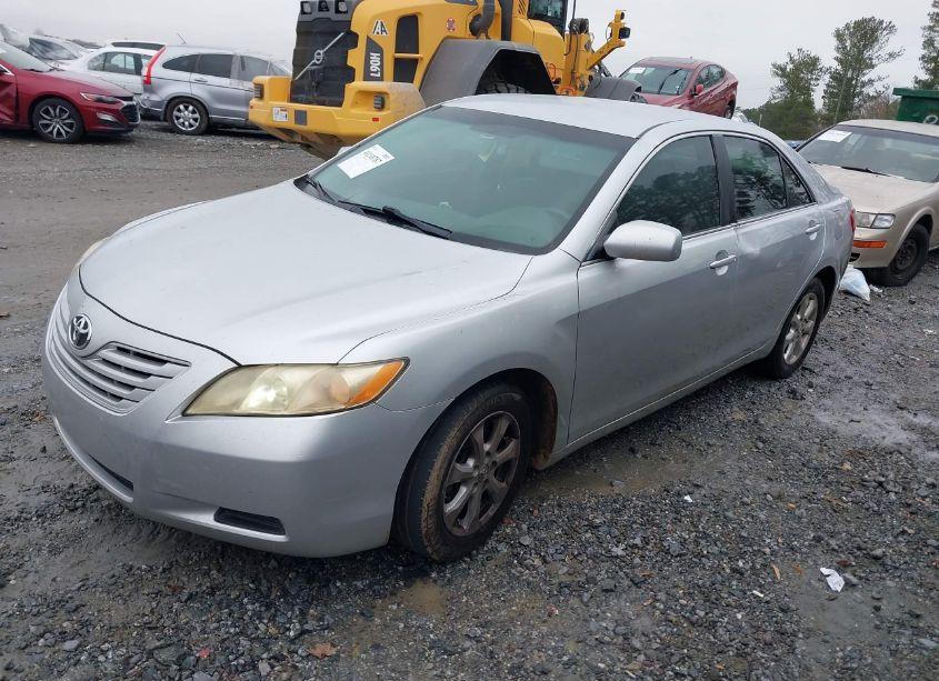 Photo 2 of 2009 Toyota Camry LE (VIN 4T1BE46K69U345223)