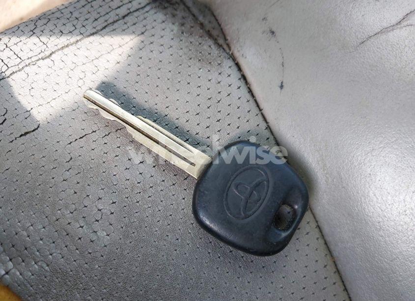 Photo 11 of 2009 Toyota Camry SE (VIN 4T1BE46K69U356402)