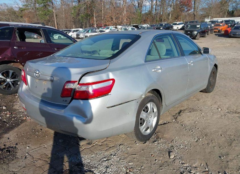 Photo 4 of 2009 Toyota Camry LE (VIN 4T1BE46K69U364001)