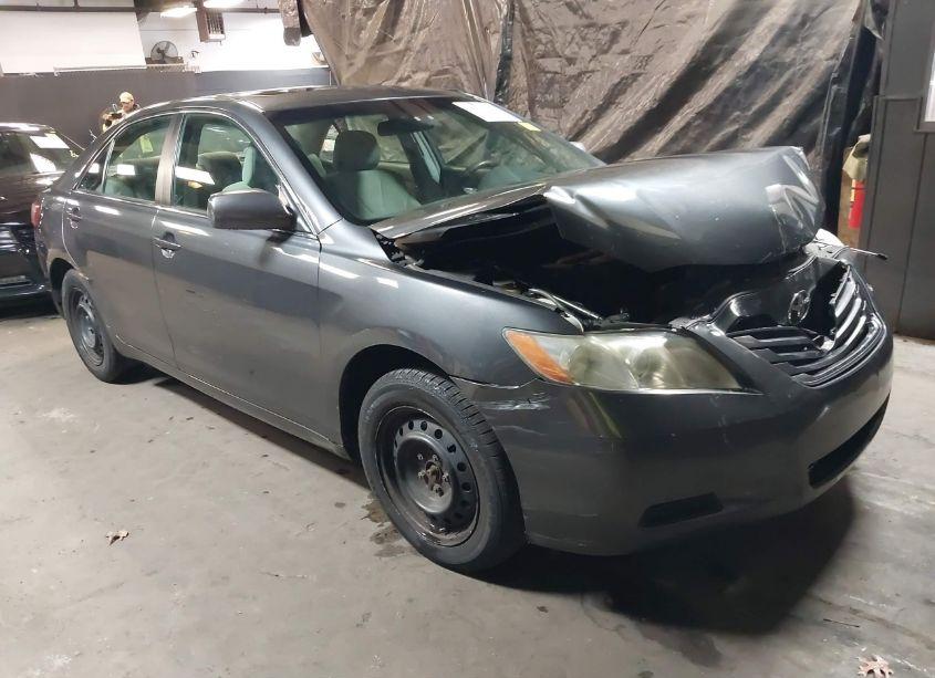 2009 Toyota Camry LE (VIN 4T1BE46K69U370722) main photo