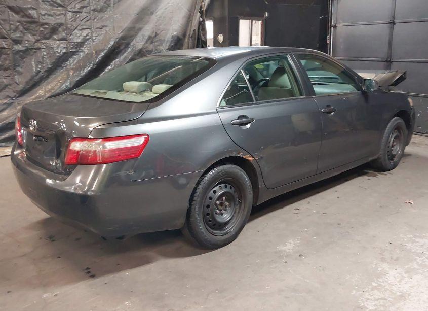 Photo 4 of 2009 Toyota Camry LE (VIN 4T1BE46K69U370722)