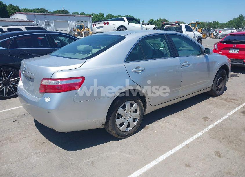 Photo 4 of 2009 Toyota Camry LE (VIN 4T1BE46K69U387794)