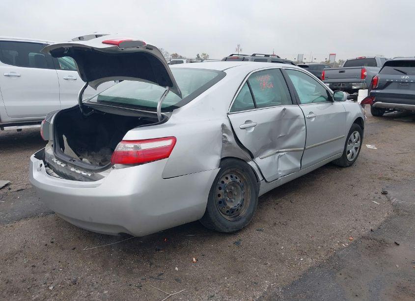 Photo 4 of 2009 Toyota Camry (VIN 4T1BE46K69U389139)