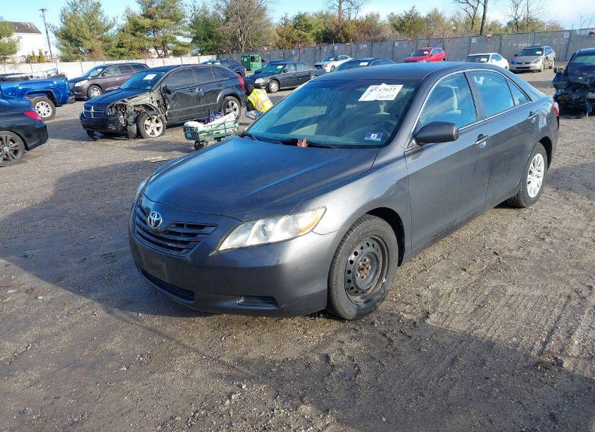Photo 2 of 2009 Toyota Camry SE/LE/XLE (VIN 4T1BE46K69U400429)