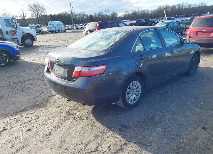 Photo 4 of 2009 Toyota Camry SE/LE/XLE (VIN 4T1BE46K69U400429)