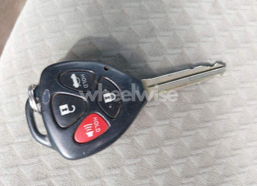 Photo 11 of 2009 Toyota Camry LE (VIN 4T1BE46K69U400561)