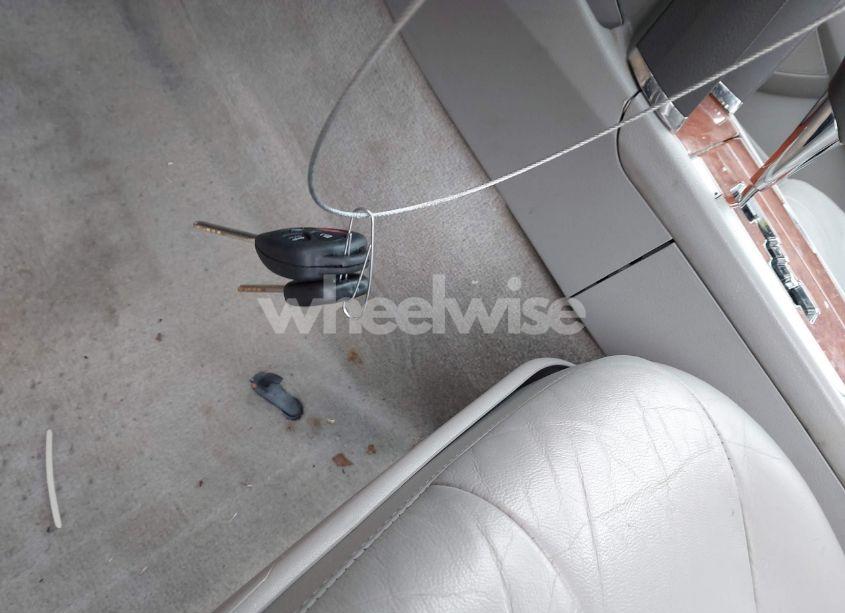 Photo 11 of 2009 Toyota Camry XLE (VIN 4T1BE46K69U403587)