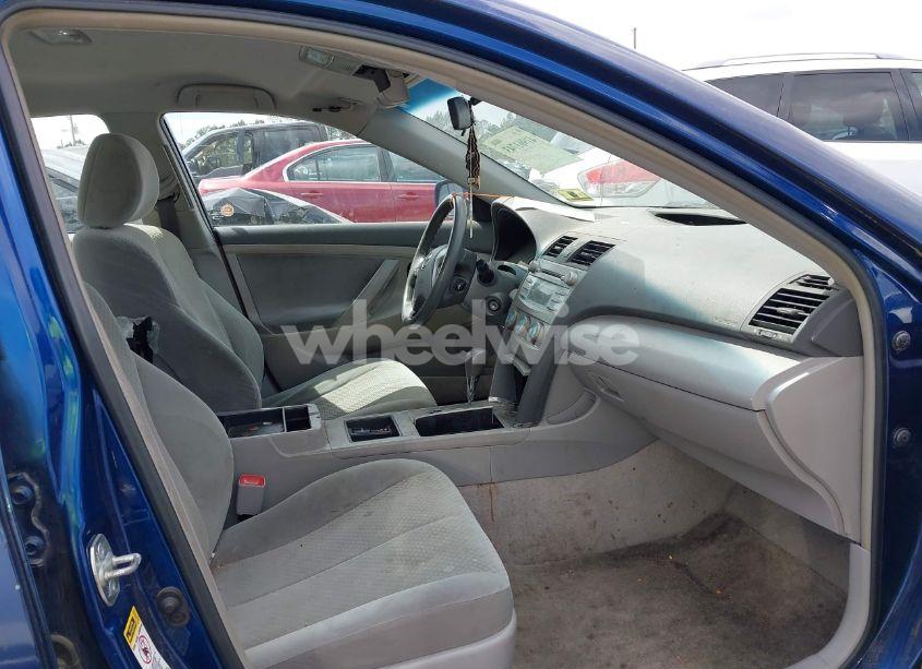 Photo 5 of 2009 Toyota Camry LE (VIN 4T1BE46K69U409101)