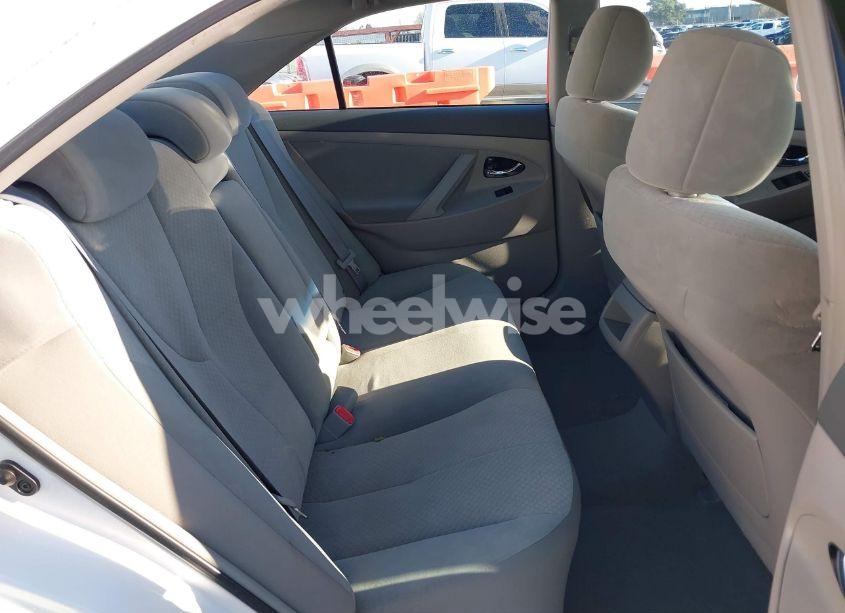 Photo 8 of 2009 Toyota Camry LE (VIN 4T1BE46K69U809286)