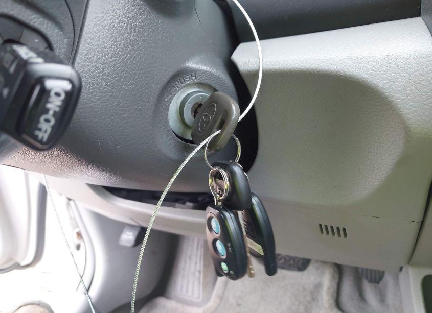 Photo 11 of 2009 Toyota Camry (VIN 4T1BE46K69U814052)