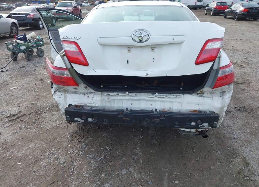 Photo 6 of 2009 Toyota Camry (VIN 4T1BE46K69U814052)