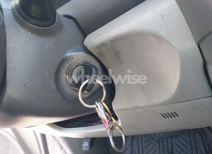 Photo 11 of 2009 Toyota Camry LE (VIN 4T1BE46K69U830462)