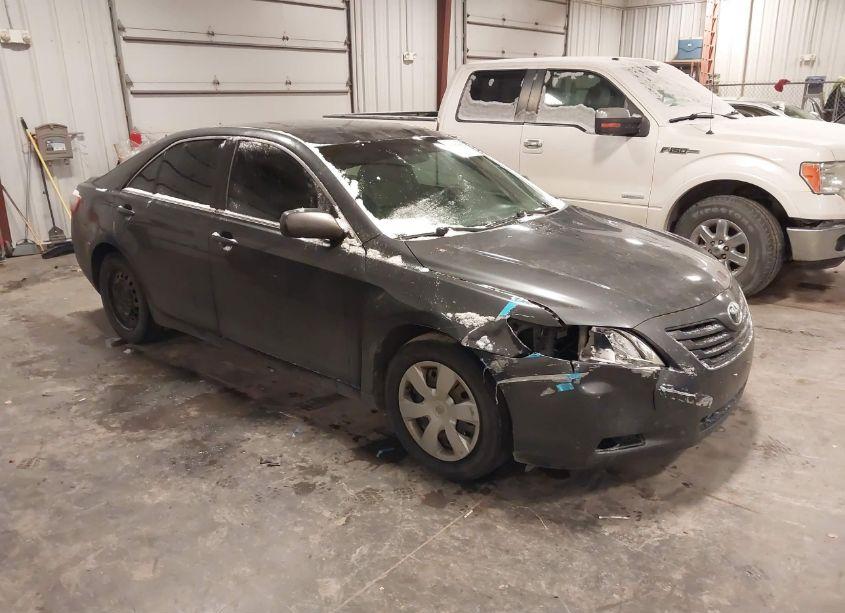 2009 Toyota Camry LE (VIN 4T1BE46K69U831630) main photo