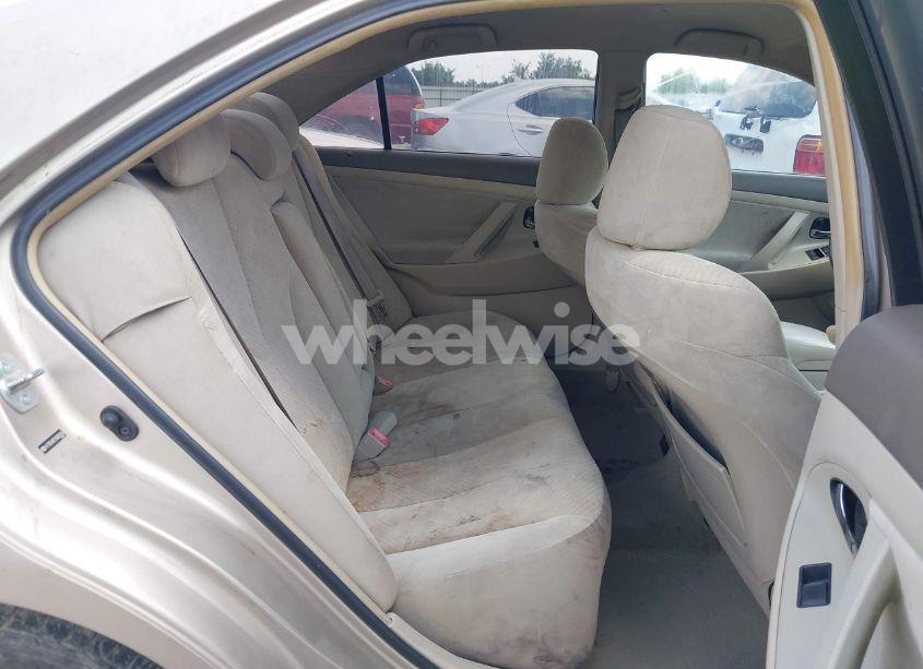 Photo 8 of 2009 Toyota Camry LE (VIN 4T1BE46K69U858164)