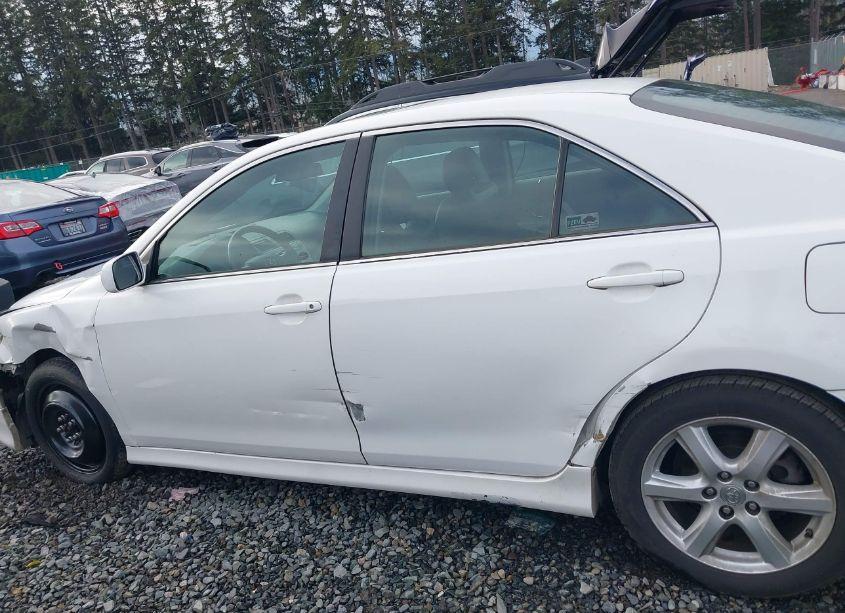 Photo 15 of 2009 Toyota Camry SE (VIN 4T1BE46K69U889673)