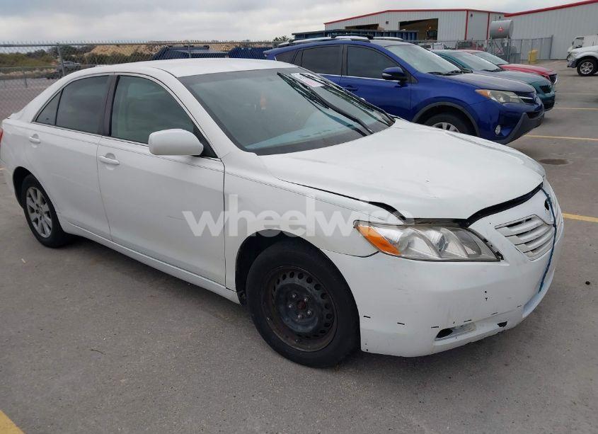 2009 Toyota Camry LE (VIN 4T1BE46K69U897370) main photo
