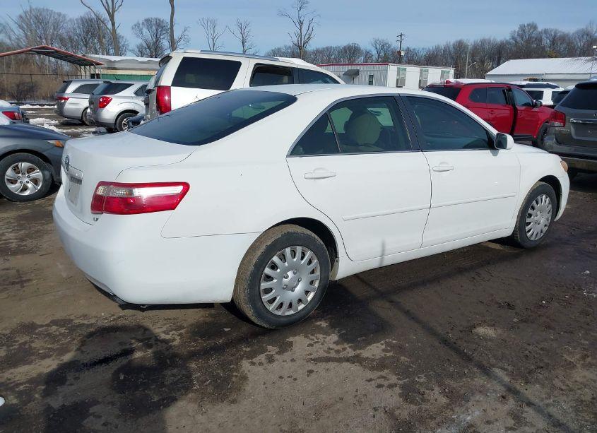 Photo 4 of 2009 Toyota Camry LE (VIN 4T1BE46K69U919061)