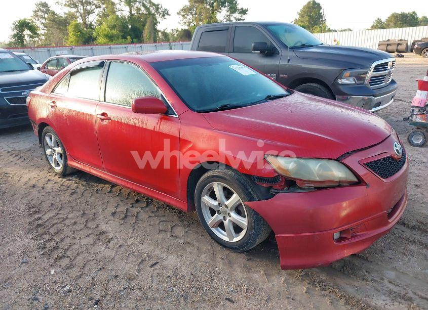 2007 Toyota Camry SE (VIN 4T1BE46K77U028273) main photo