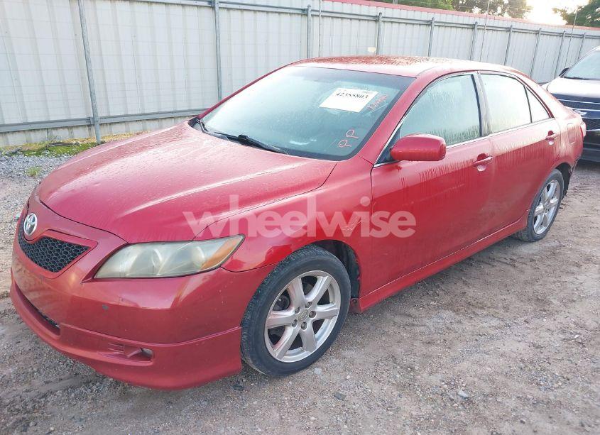 Photo 2 of 2007 Toyota Camry SE (VIN 4T1BE46K77U028273)