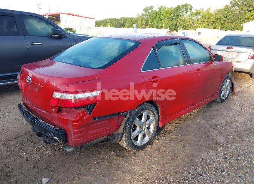 Photo 4 of 2007 Toyota Camry SE (VIN 4T1BE46K77U028273)