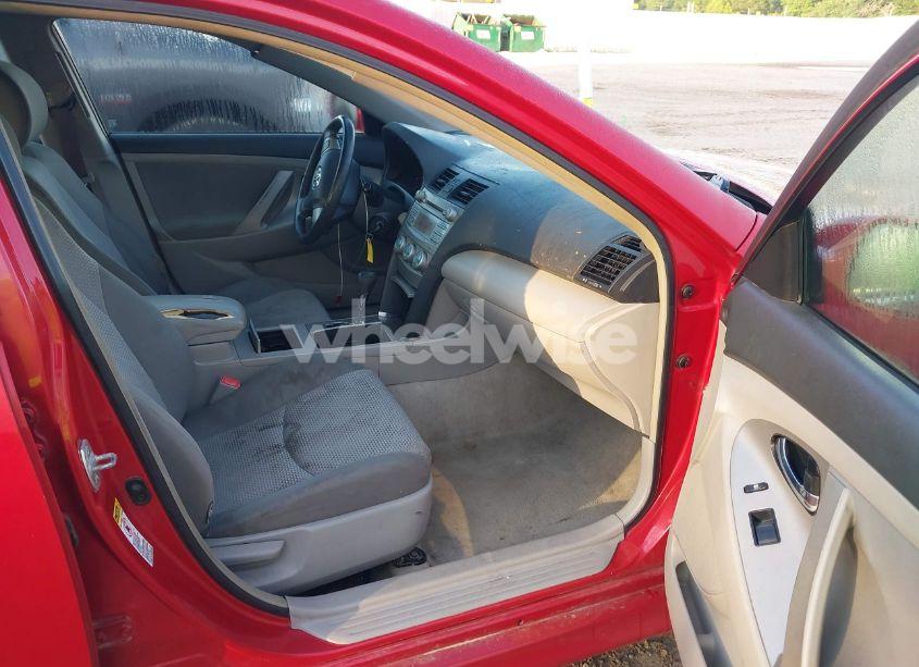 Photo 5 of 2007 Toyota Camry SE (VIN 4T1BE46K77U028273)