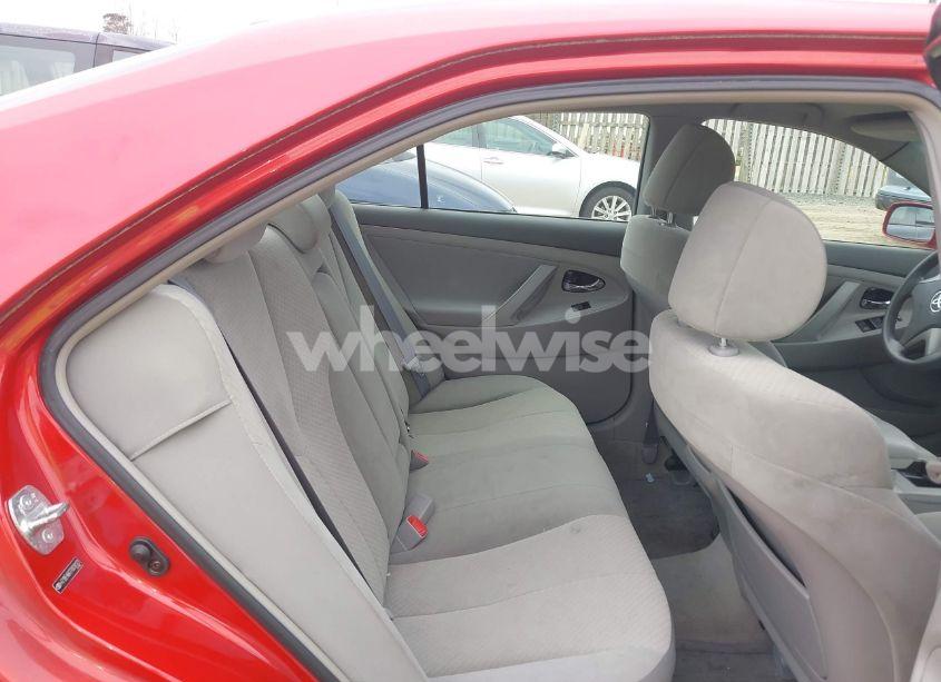 Photo 8 of 2007 Toyota Camry LE (VIN 4T1BE46K77U038172)