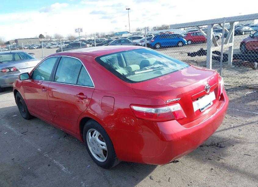 Photo 3 of 2007 Toyota Camry LE (VIN 4T1BE46K77U039631)