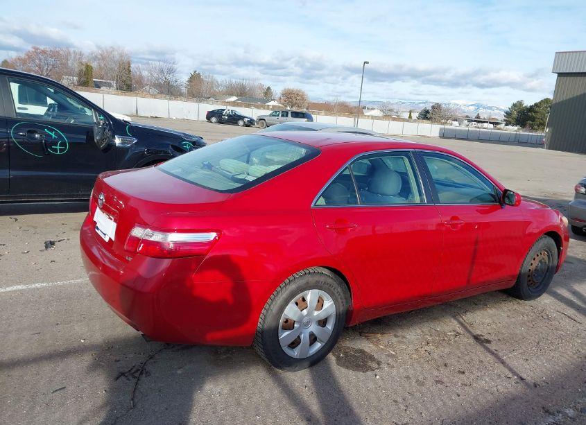 Photo 4 of 2007 Toyota Camry LE (VIN 4T1BE46K77U039631)