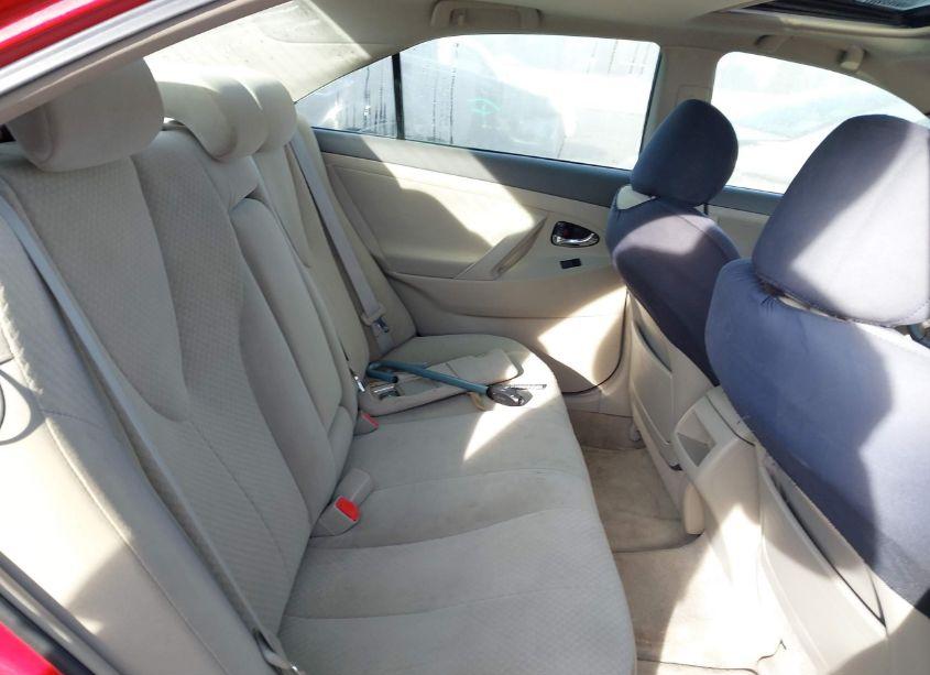 Photo 8 of 2007 Toyota Camry LE (VIN 4T1BE46K77U039631)