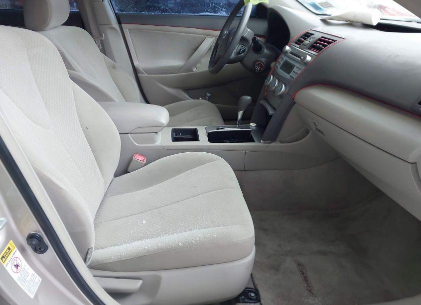 Photo 5 of 2007 Toyota Camry LE (VIN 4T1BE46K77U044635)