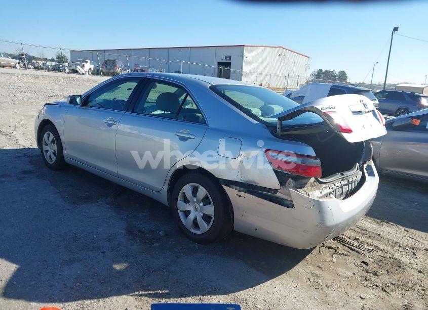 Photo 3 of 2007 Toyota Camry LE (VIN 4T1BE46K77U067493)
