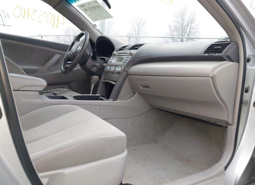 Photo 5 of 2007 Toyota Camry LE (VIN 4T1BE46K77U080681)