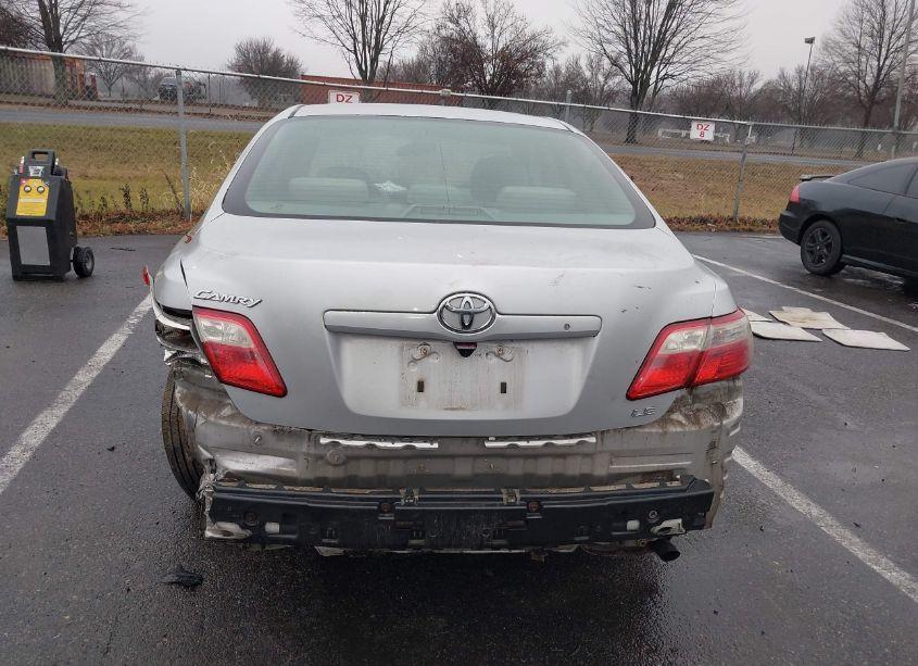 Photo 6 of 2007 Toyota Camry LE (VIN 4T1BE46K77U080681)