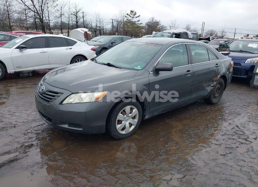 Photo 2 of 2007 Toyota Camry LE (VIN 4T1BE46K77U088862)
