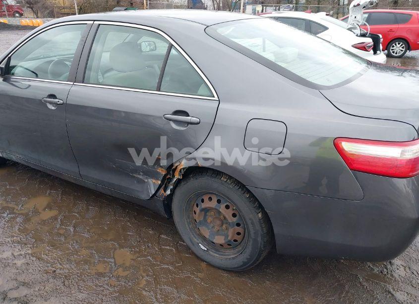 Photo 6 of 2007 Toyota Camry LE (VIN 4T1BE46K77U088862)