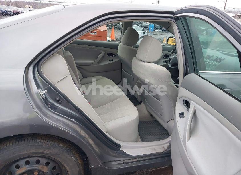 Photo 8 of 2007 Toyota Camry LE (VIN 4T1BE46K77U088862)