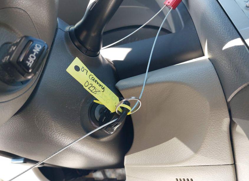 Photo 11 of 2007 Toyota Camry LE (VIN 4T1BE46K77U110228)