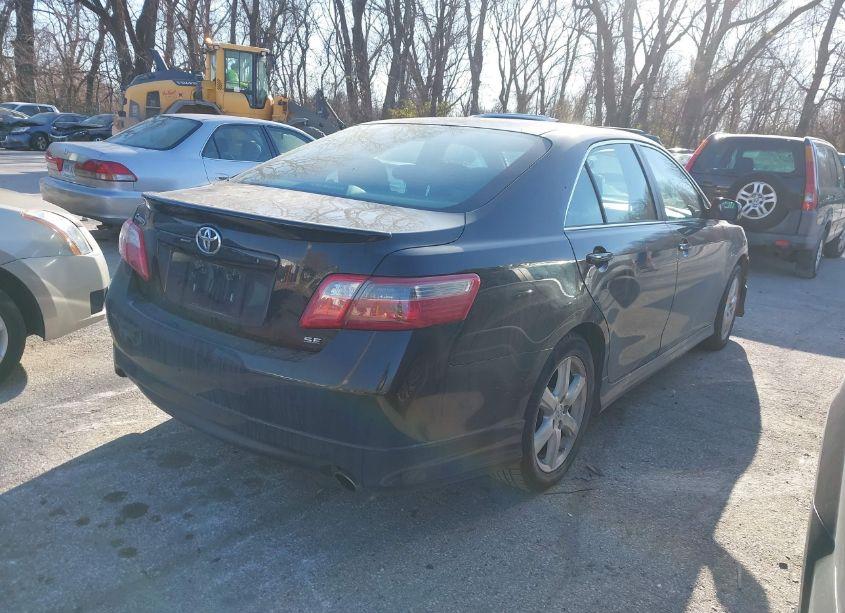Photo 4 of 2007 Toyota Camry SE (VIN 4T1BE46K77U112660)