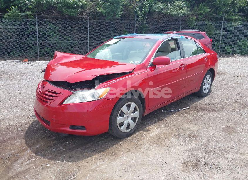 Photo 2 of 2007 Toyota Camry LE (VIN 4T1BE46K77U132617)