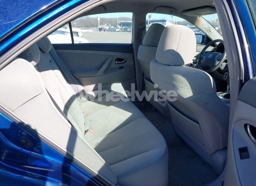 Photo 8 of 2007 Toyota Camry LE (VIN 4T1BE46K77U135498)