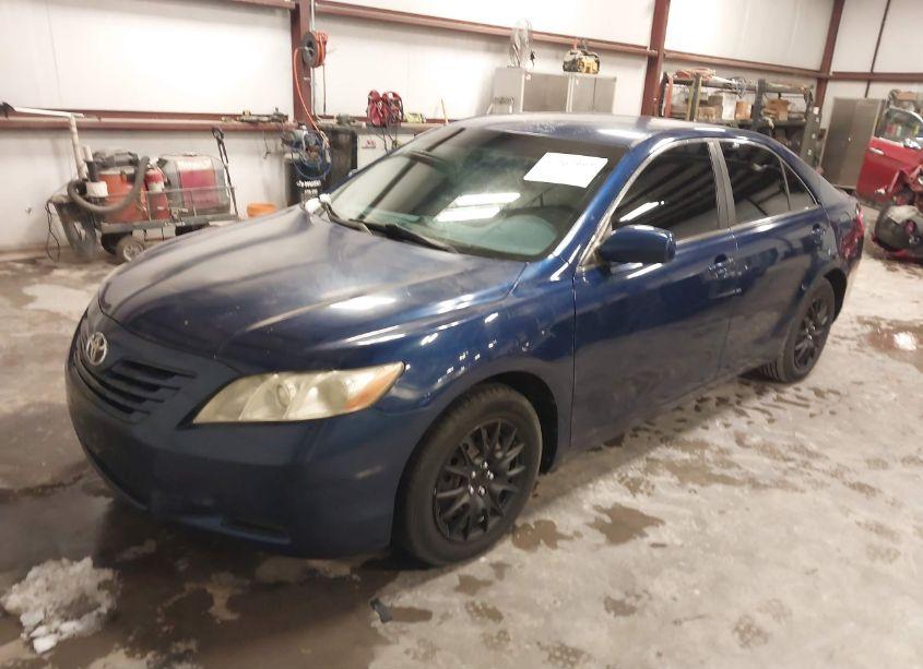 Photo 2 of 2007 Toyota Camry LE (VIN 4T1BE46K77U181087)