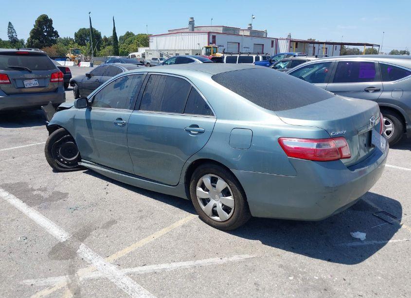Photo 3 of 2007 Toyota Camry LE (VIN 4T1BE46K77U554872)